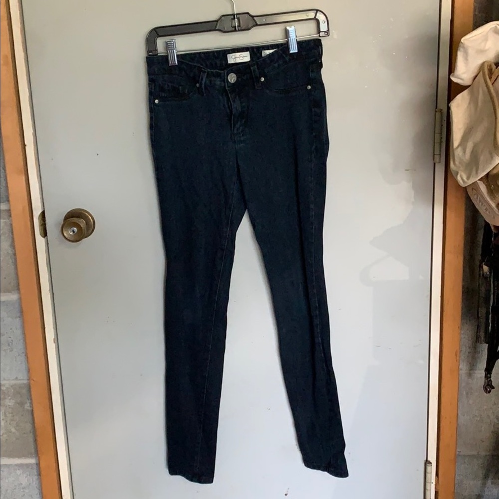 Black skinny jean